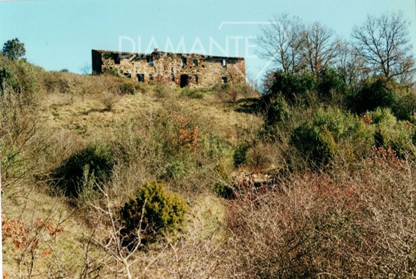 casale in vendita ad Acquapendente