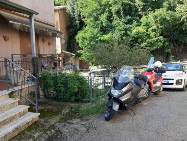 casa indipendente in vendita ad Acquapendente