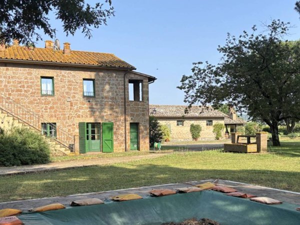 casa indipendente in vendita ad Acquapendente