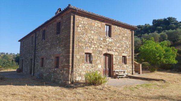 casa indipendente in vendita ad Acquapendente