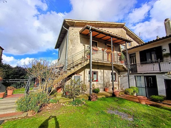 casa indipendente in vendita ad Acquapendente