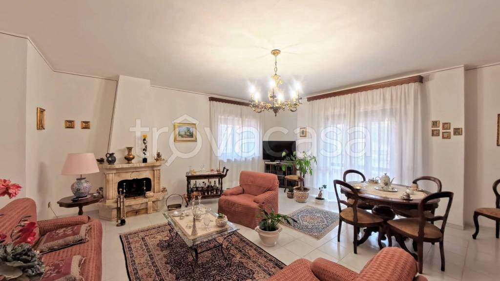 casa indipendente in vendita ad Acquapendente