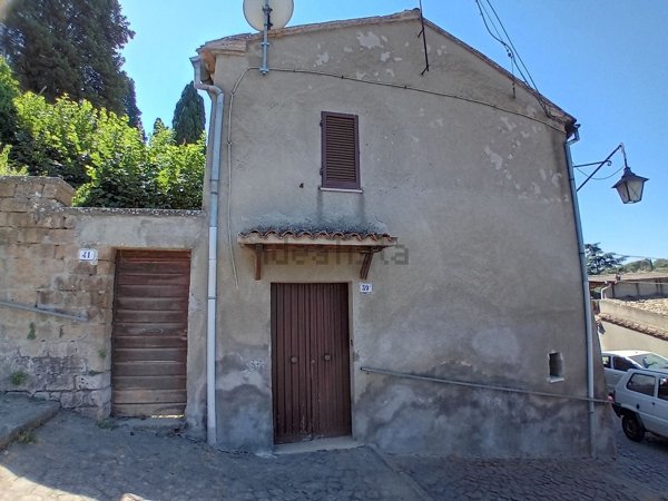 casa indipendente in vendita ad Acquapendente