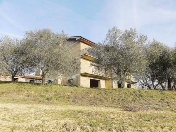 casa indipendente in vendita ad Acquapendente
