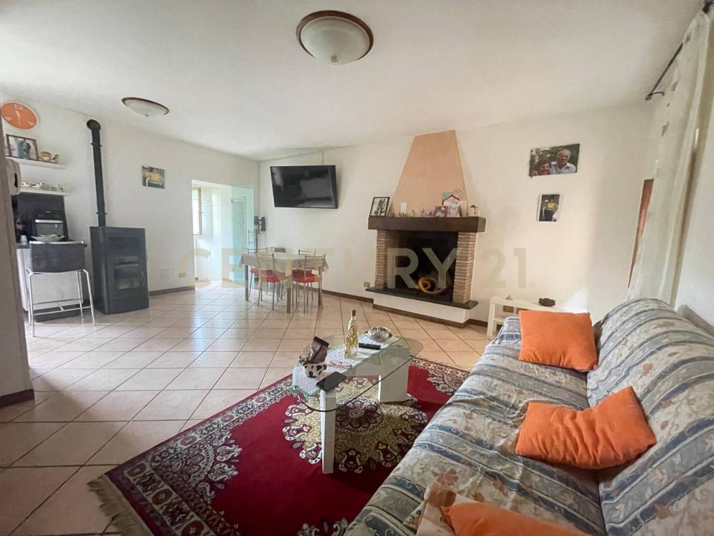 casa indipendente in vendita ad Acquapendente