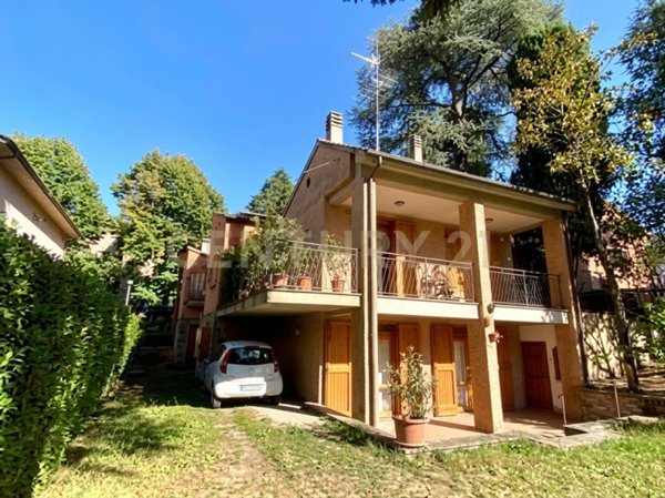 intera palazzina in vendita ad Acquapendente