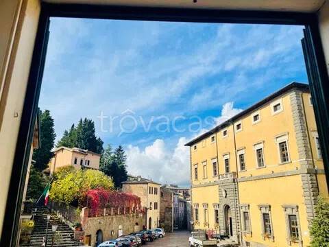 appartamento in vendita ad Acquapendente in zona Trevinano
