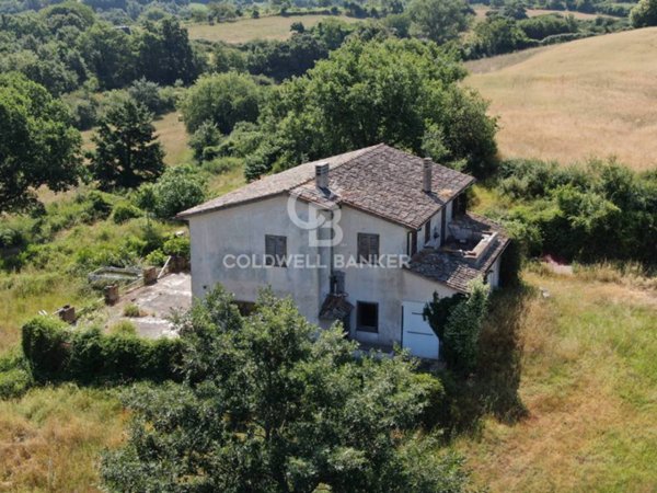 casa indipendente in vendita ad Arlena di Castro