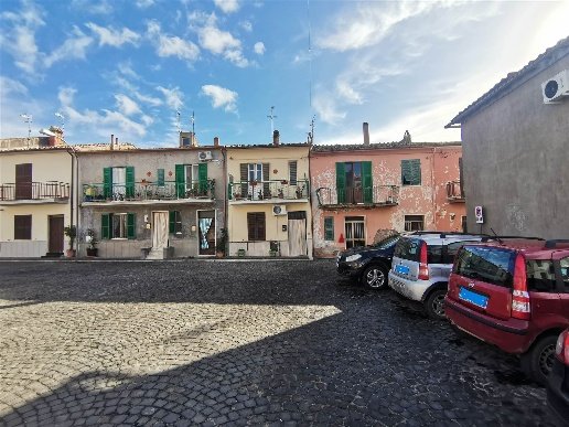 appartamento in vendita ad Arlena di Castro