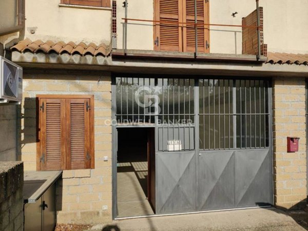 appartamento in vendita ad Arlena di Castro