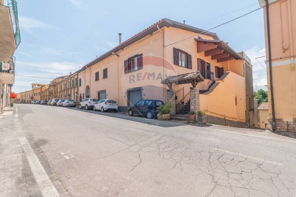 casa indipendente in vendita ad Arlena di Castro