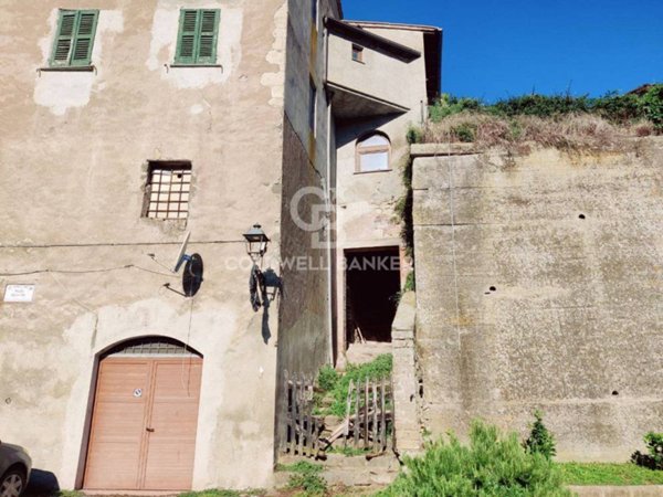 appartamento in vendita ad Arlena di Castro