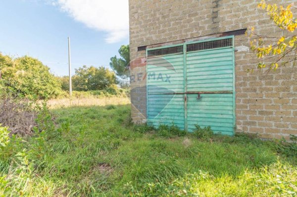 casa indipendente in vendita ad Arlena di Castro