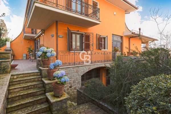 casa indipendente in vendita ad Arlena di Castro