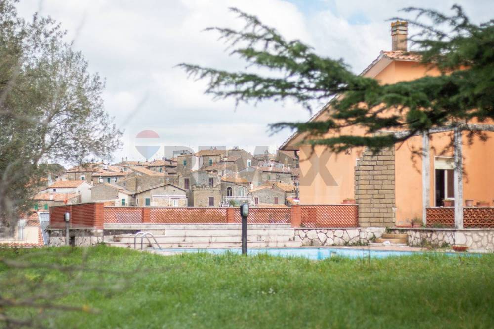 casa indipendente in vendita ad Arlena di Castro