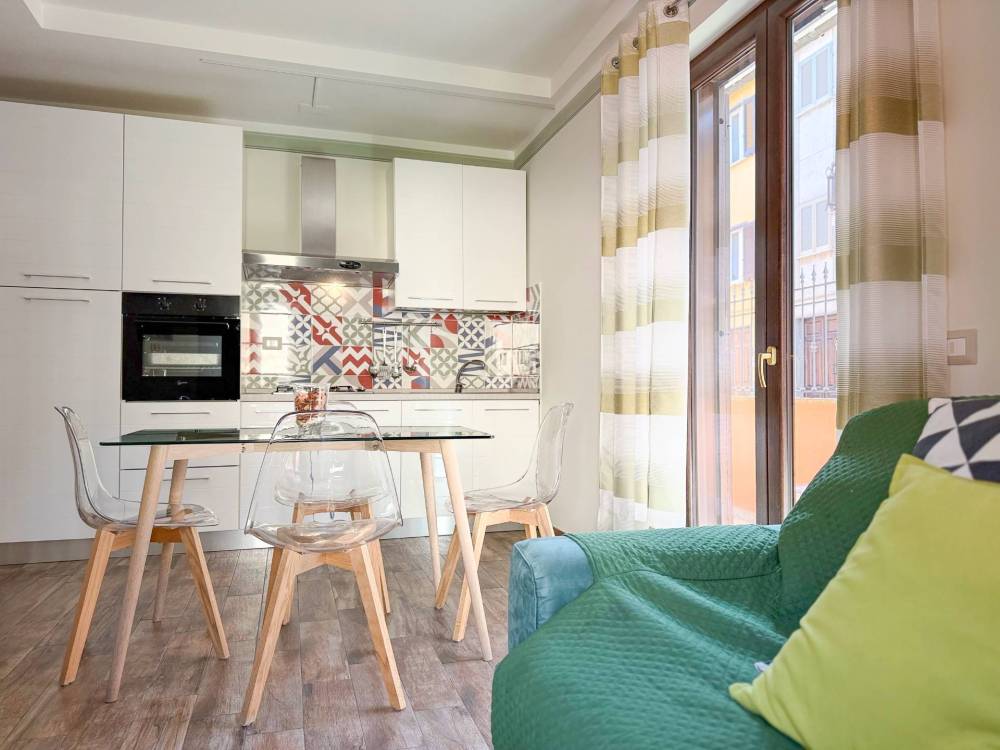 appartamento in vendita ad Arlena di Castro