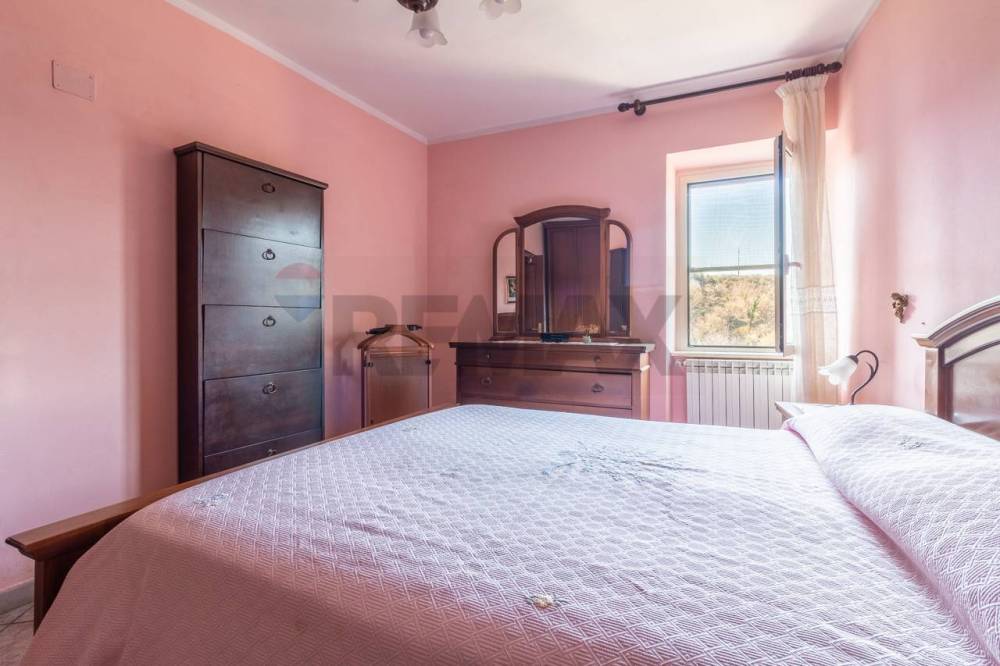 appartamento in vendita ad Arlena di Castro
