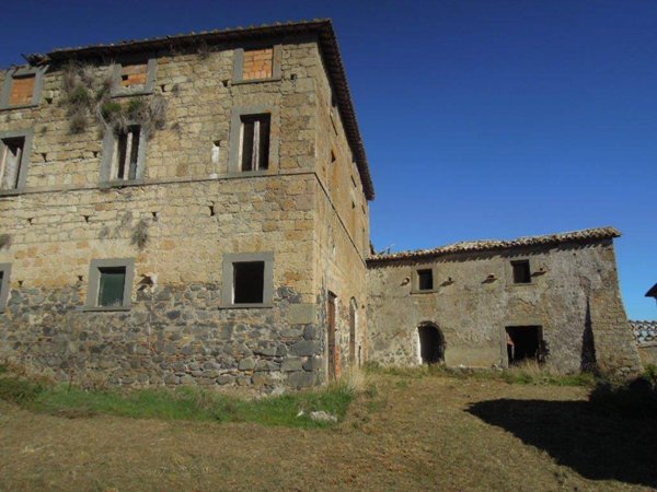 casa indipendente in vendita a Bagnoregio in zona Castel Cellesi