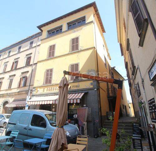 casa indipendente in vendita a Bagnoregio