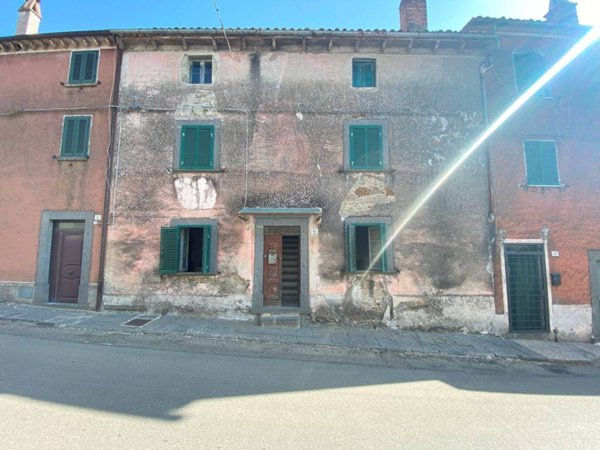 casa indipendente in vendita a Bagnoregio in zona Castel Cellesi