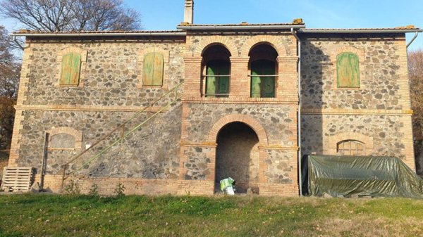 casa indipendente in vendita a Bagnoregio