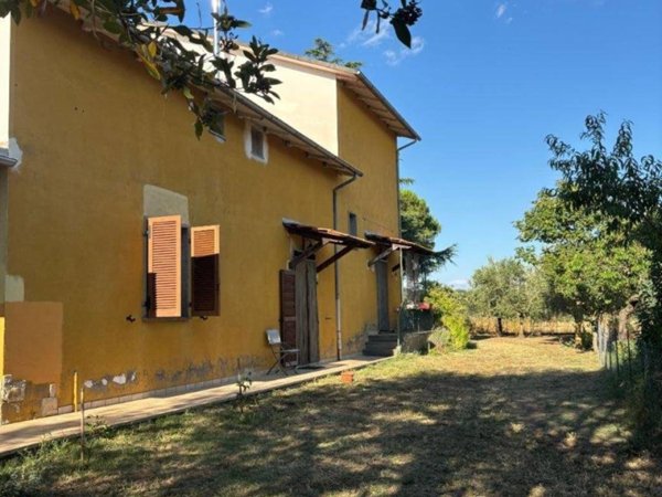 casa indipendente in vendita a Bagnoregio