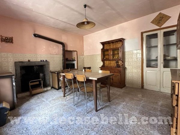 casa indipendente in vendita a Bagnoregio in zona Castel Cellesi