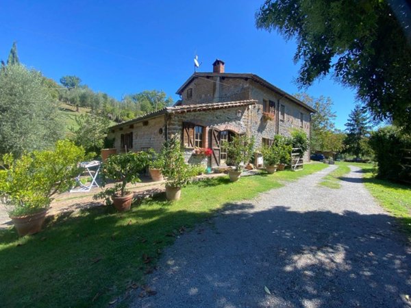 casa indipendente in vendita a Bagnoregio