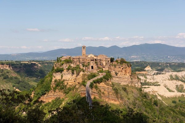 casa indipendente in vendita a Bagnoregio