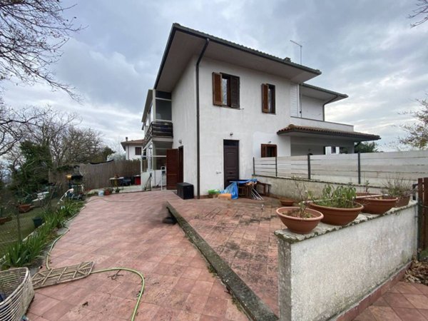 appartamento in vendita a Bagnoregio