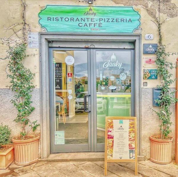 negozio in vendita a Bagnoregio