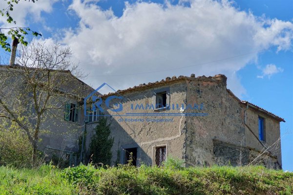 casa indipendente in vendita a Bagnoregio