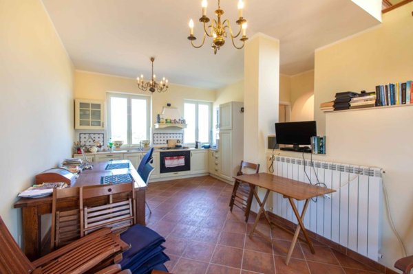 casa indipendente in vendita a Bagnoregio