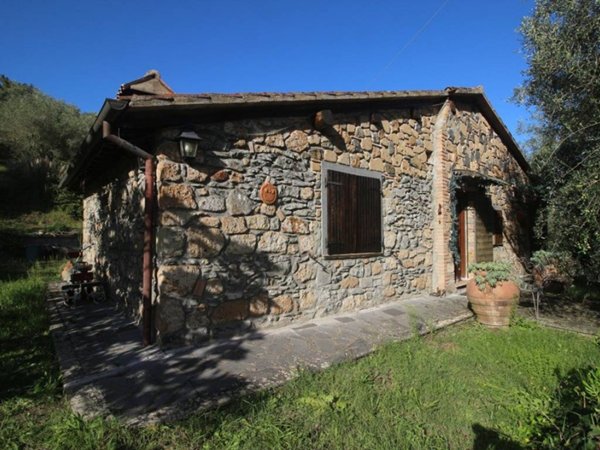 casa indipendente in vendita a Bagnoregio