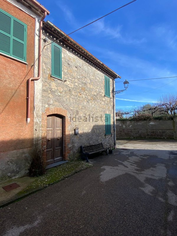 casa indipendente in vendita a Bagnoregio in zona Castel Cellesi