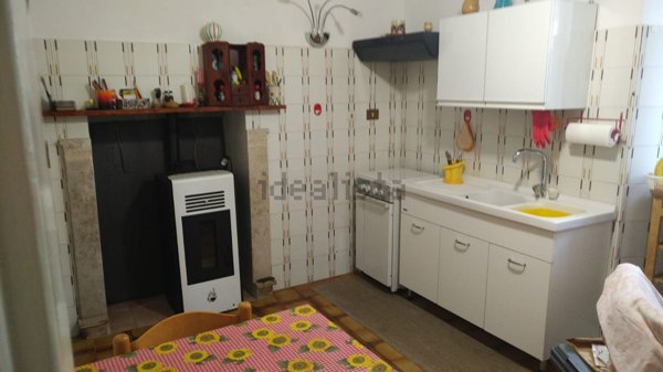 appartamento in vendita a Bagnoregio in zona Vetriolo