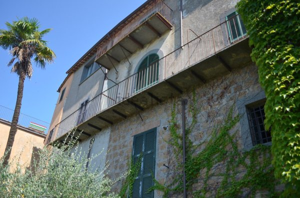 casa indipendente in vendita a Bagnoregio