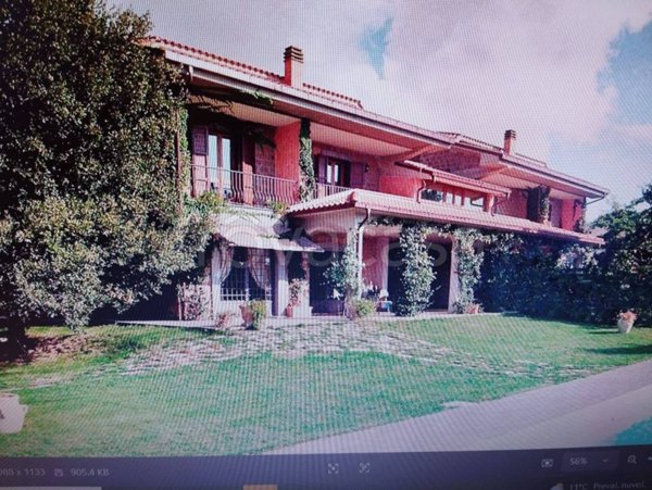 casa indipendente in vendita a Bagnoregio
