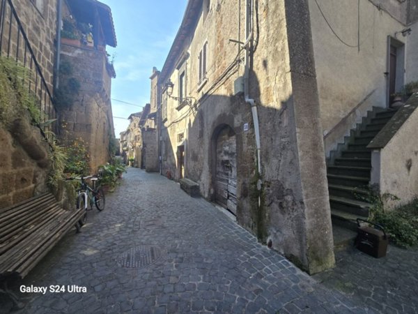 casa indipendente in vendita a Barbarano Romano