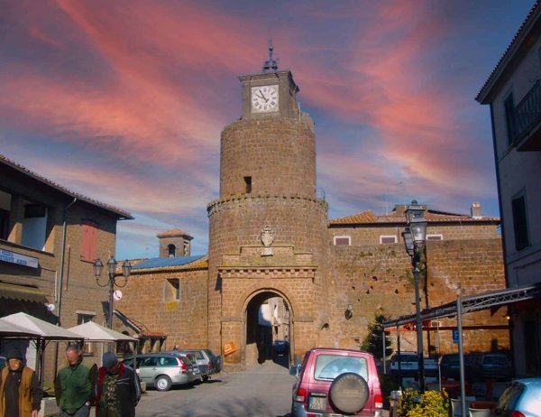casa indipendente in vendita a Barbarano Romano