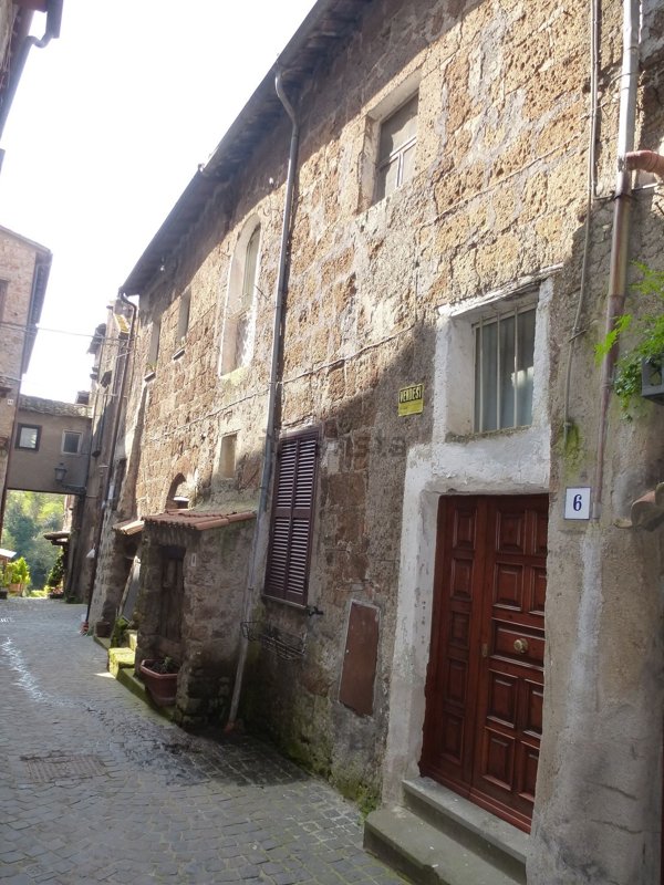 appartamento in vendita a Barbarano Romano