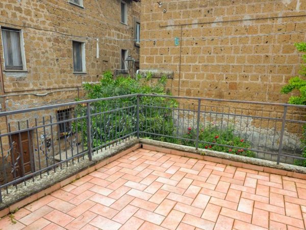 appartamento in vendita a Barbarano Romano