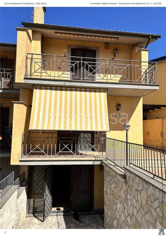 appartamento in vendita a Barbarano Romano