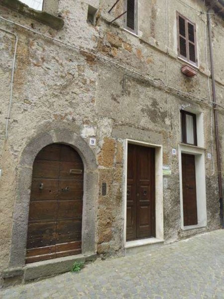 appartamento in vendita a Barbarano Romano