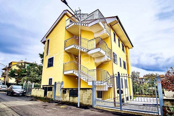 appartamento in vendita a Bassano Romano