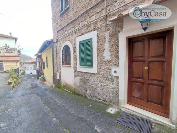 appartamento in vendita a Bassano Romano