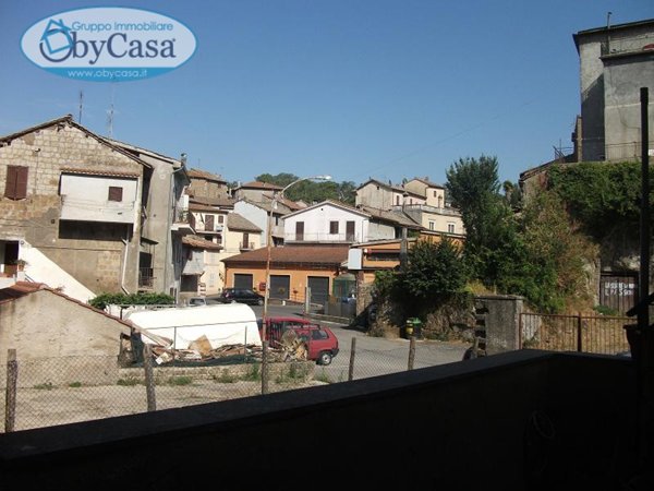 casa semindipendente in vendita a Bassano Romano