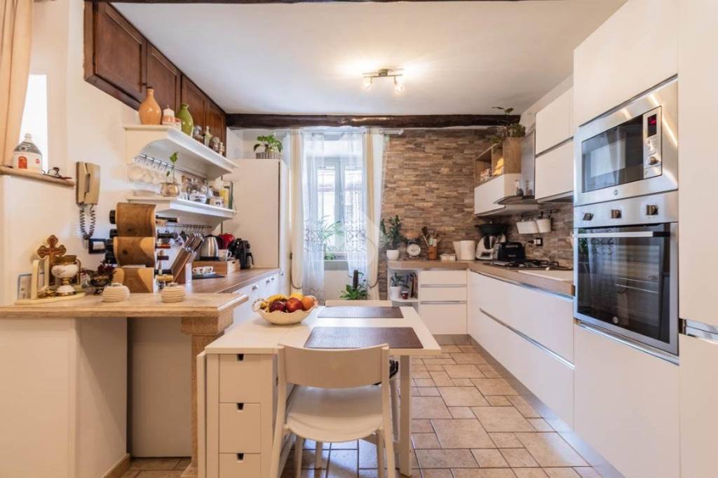 appartamento in vendita a Bassano Romano