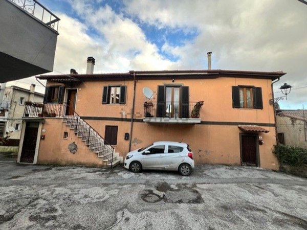 appartamento in vendita a Bassano Romano