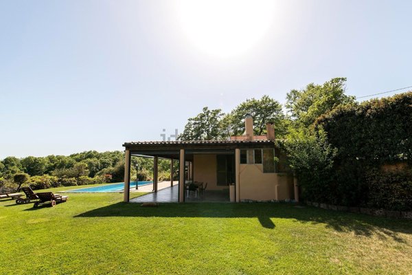 casa indipendente in vendita a Bassano Romano